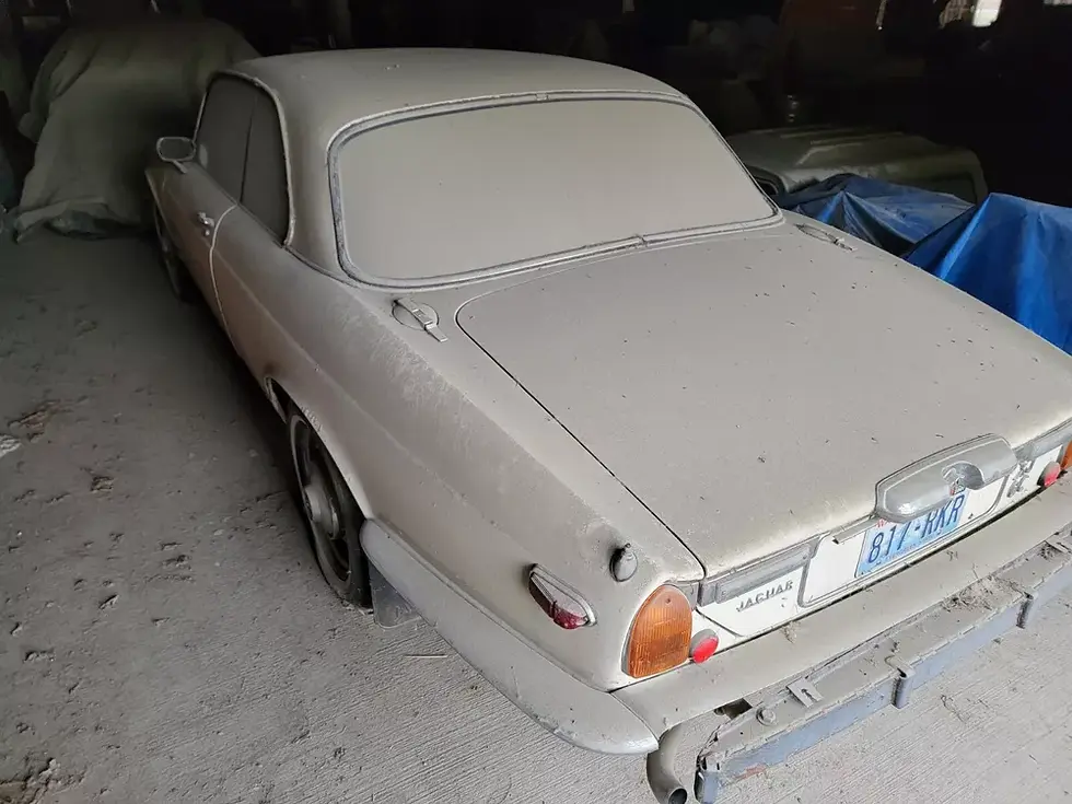 Thumbnail:  1977 Jaguar XJ6