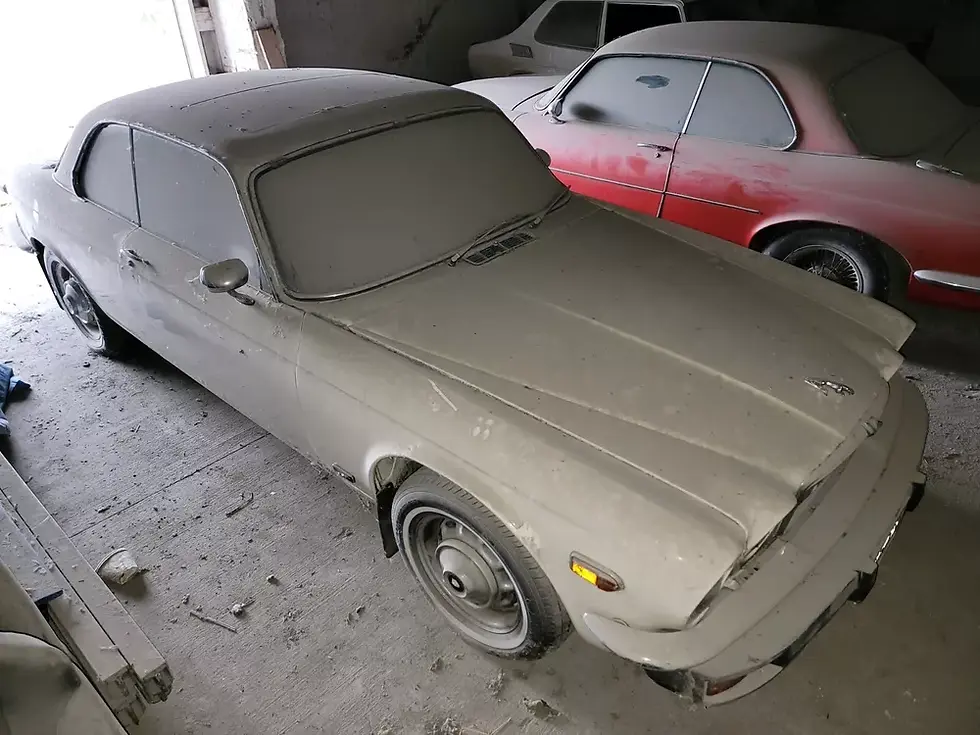 Thumbnail:  1977 Jaguar XJ6
