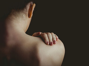 Royal Dreams Schulterschmerzenk.jpg