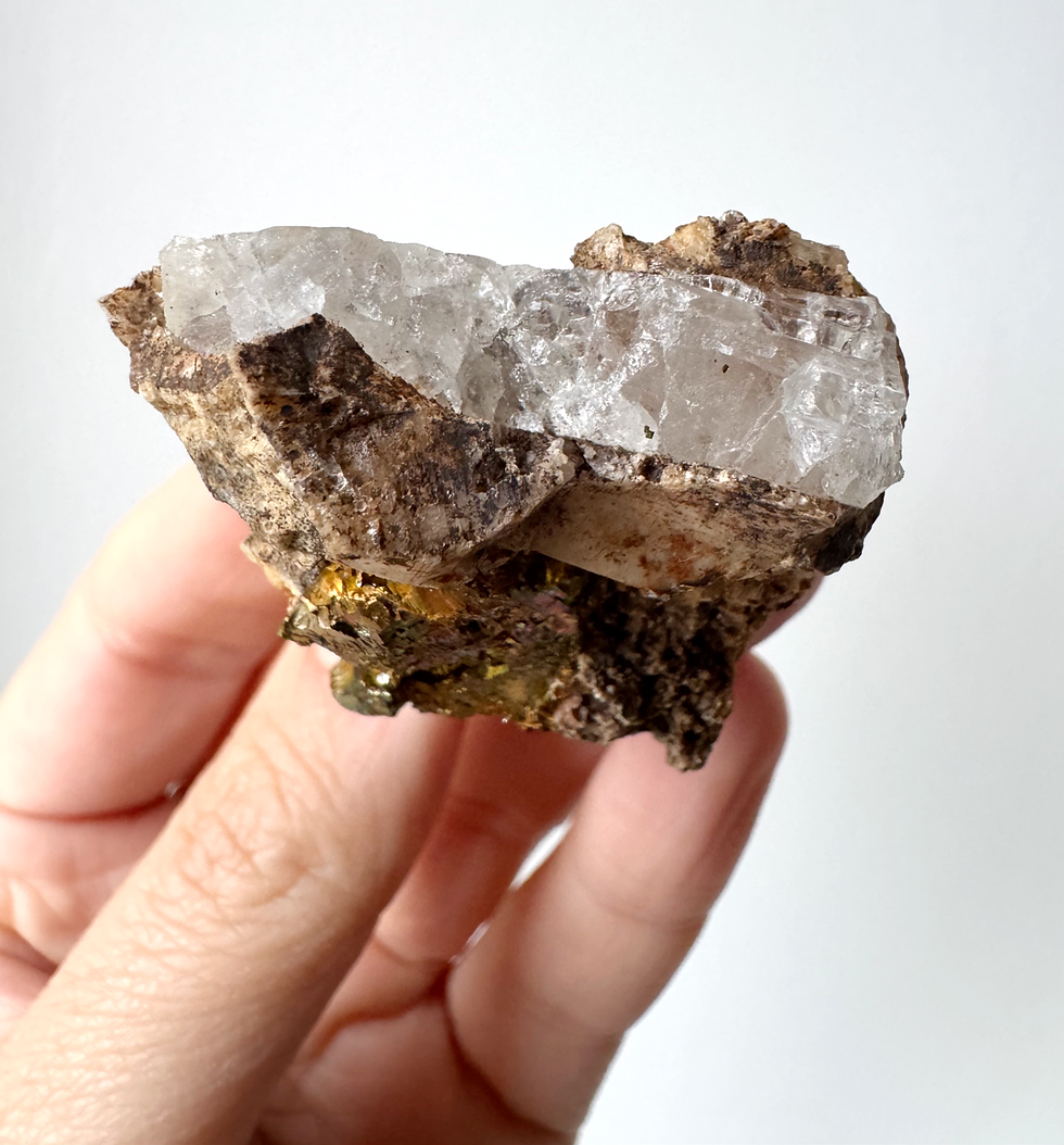 Thumbnail: Chalcopyrite on Quartz