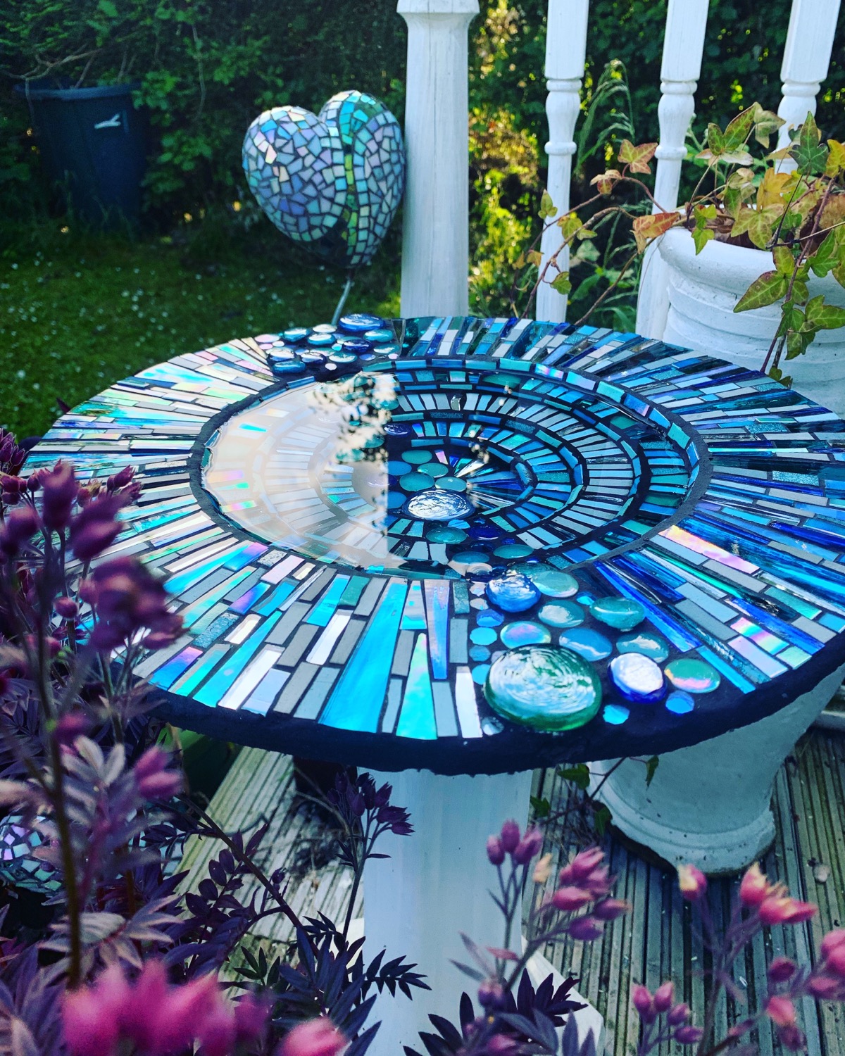Turquiose Birdbath