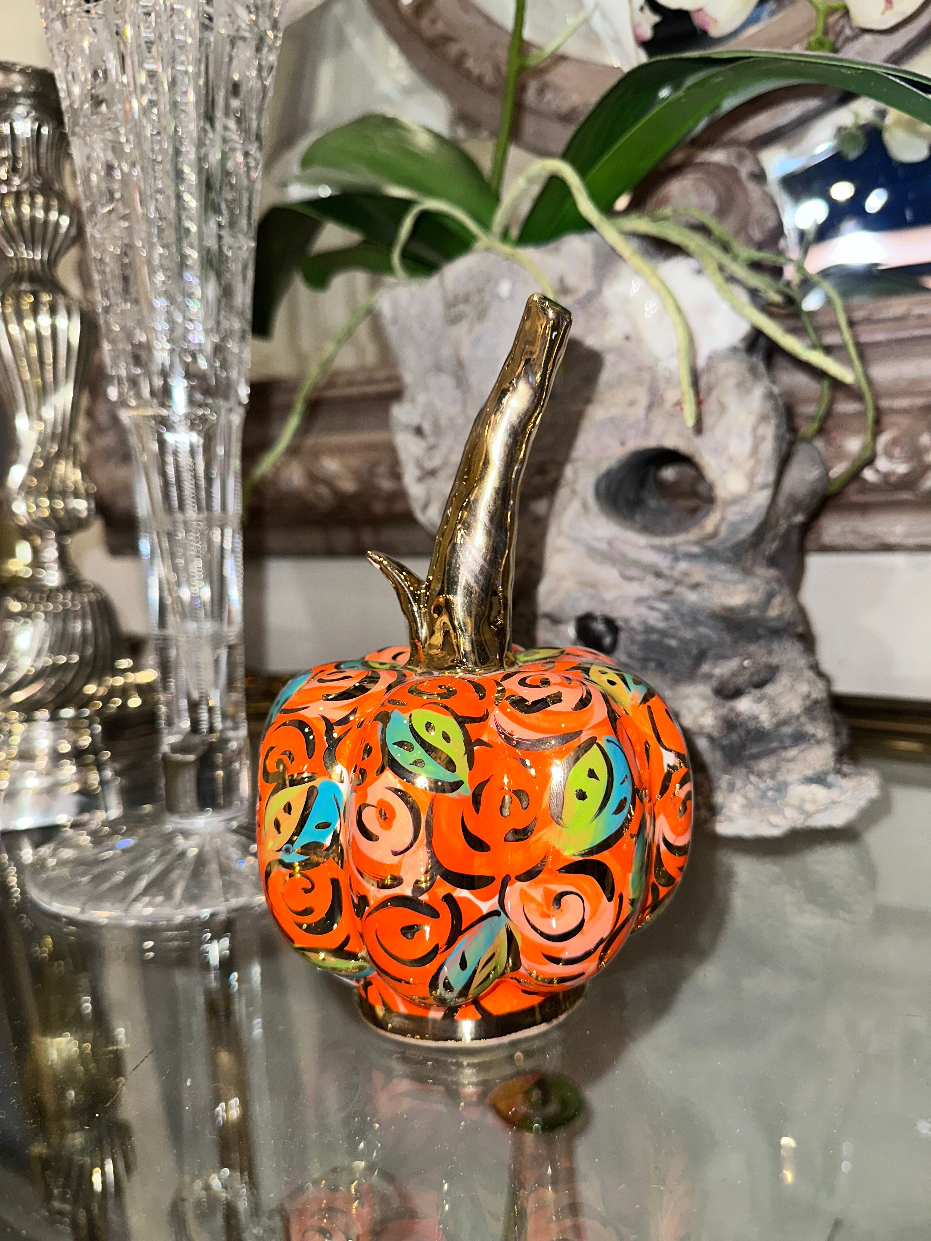 Mary Rose Young Small Pumpkin