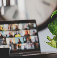 compagnons-eTgMFFzroGc-unsplash_edited.jpg