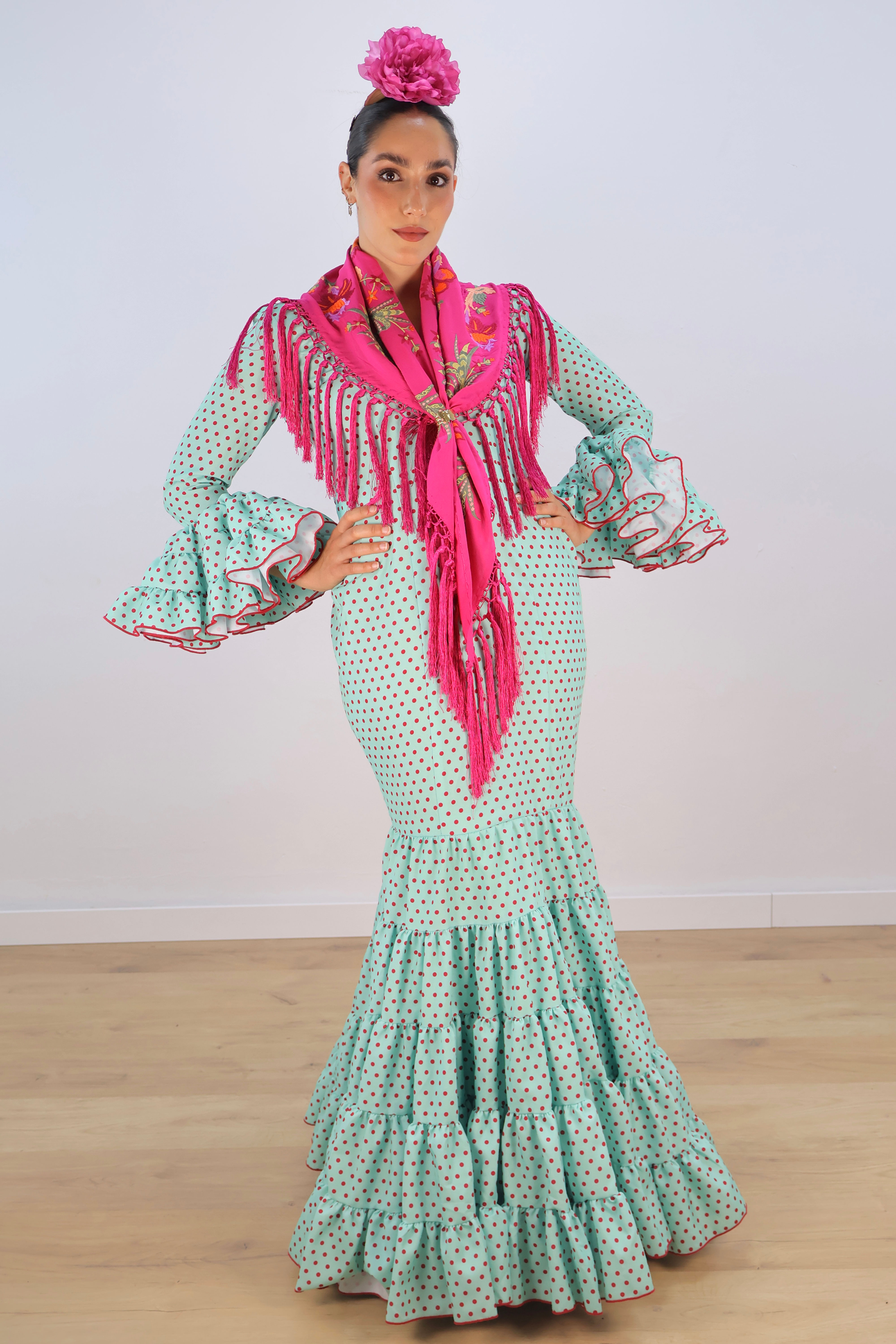 Carmen verde manzana lunar rojo talla 34