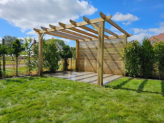 Use this for Landscaping Header (1).jpg