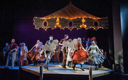 Carousel19
