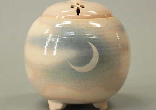 陶彩景 秋草図香炉 (十二世 坂高麗左衛門) (バービー様ご予約品 ) 陶彩景 秋草図香炉 (萩焼宗家十二世 坂高麗左衛門 )