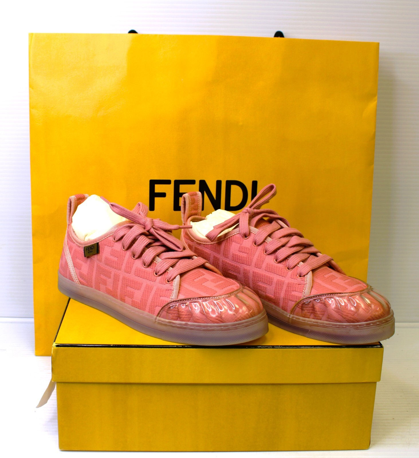 Fendi Low Top Sneaker Tess Canvas Pink FF Rosa 38/7.5 Size