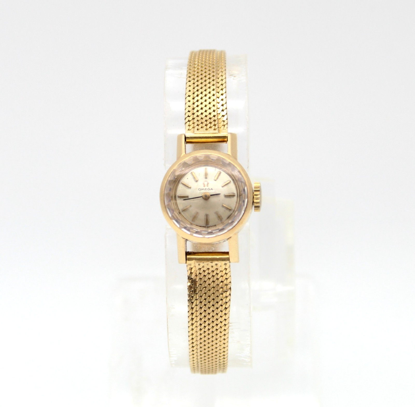 Vintage Omega Ladies Watch Solid 800 Gold Mesh Bracelet Cal 484 17J Swiss 26g