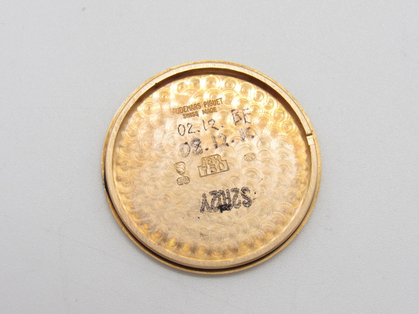 Vintage Audemars Piguet 31mm Quartz (Caliber 2612)  18K Yellow Gold Watch Head
