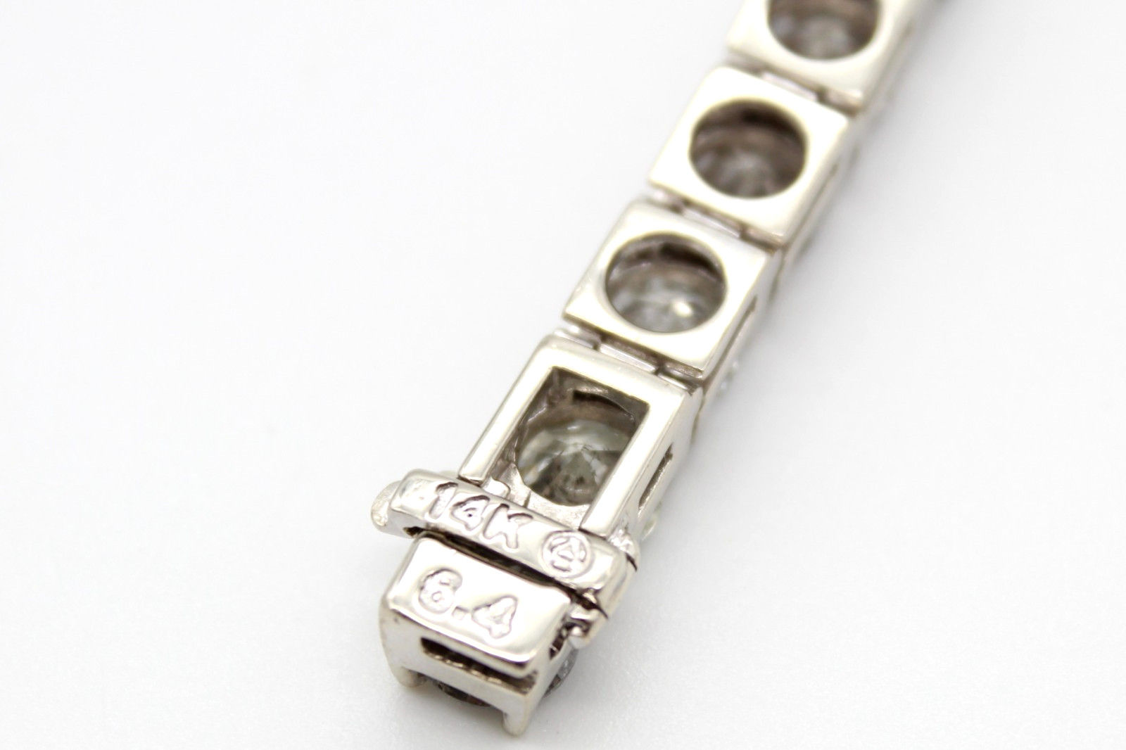 14K White Gold Natural Diamond Tennis Bracelet 8" 38.2g