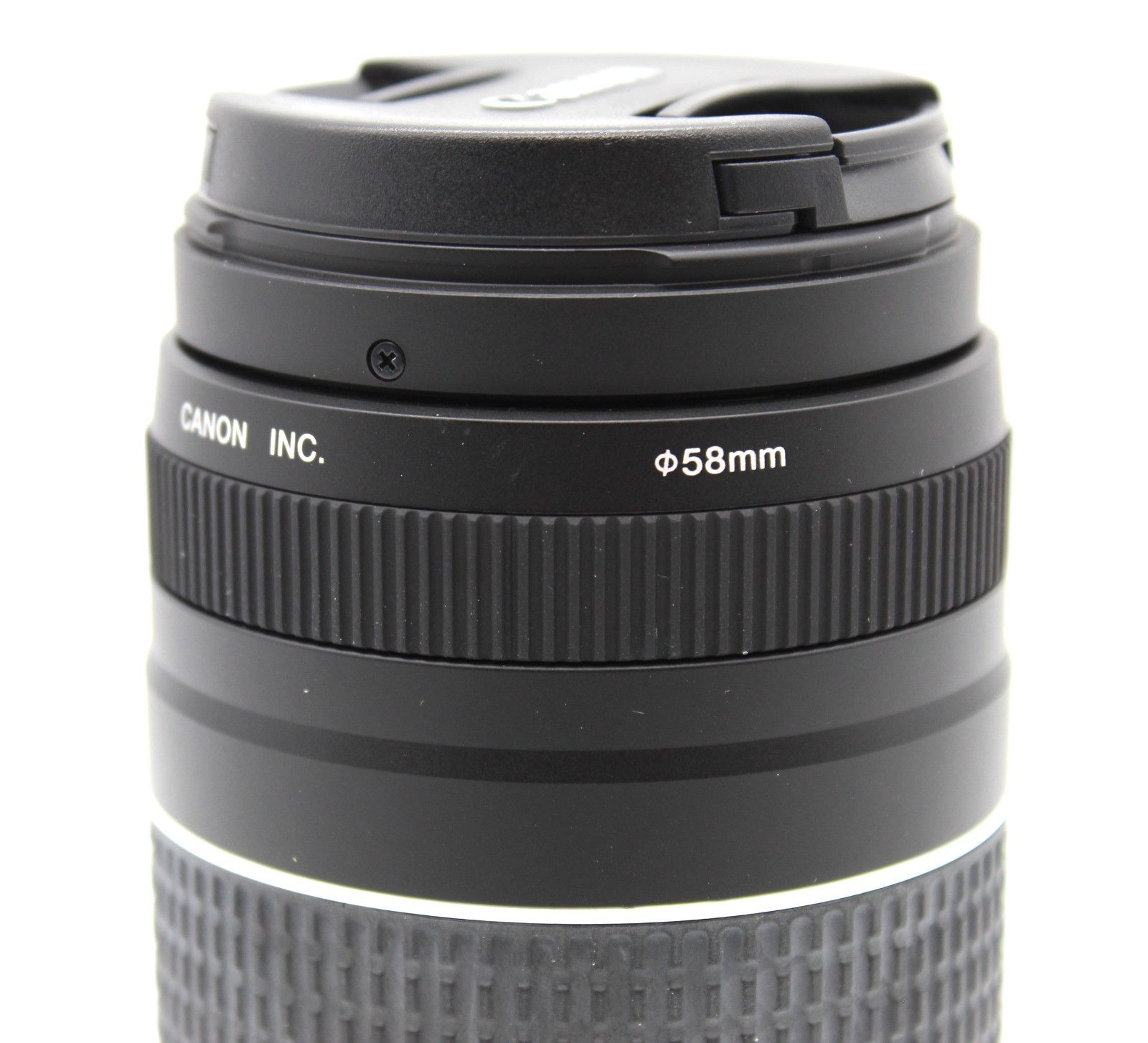 Canon EF 75-300mm f/4-5.6 III Telephoto Zoom Lens 58mm EF Mount w/ Caps