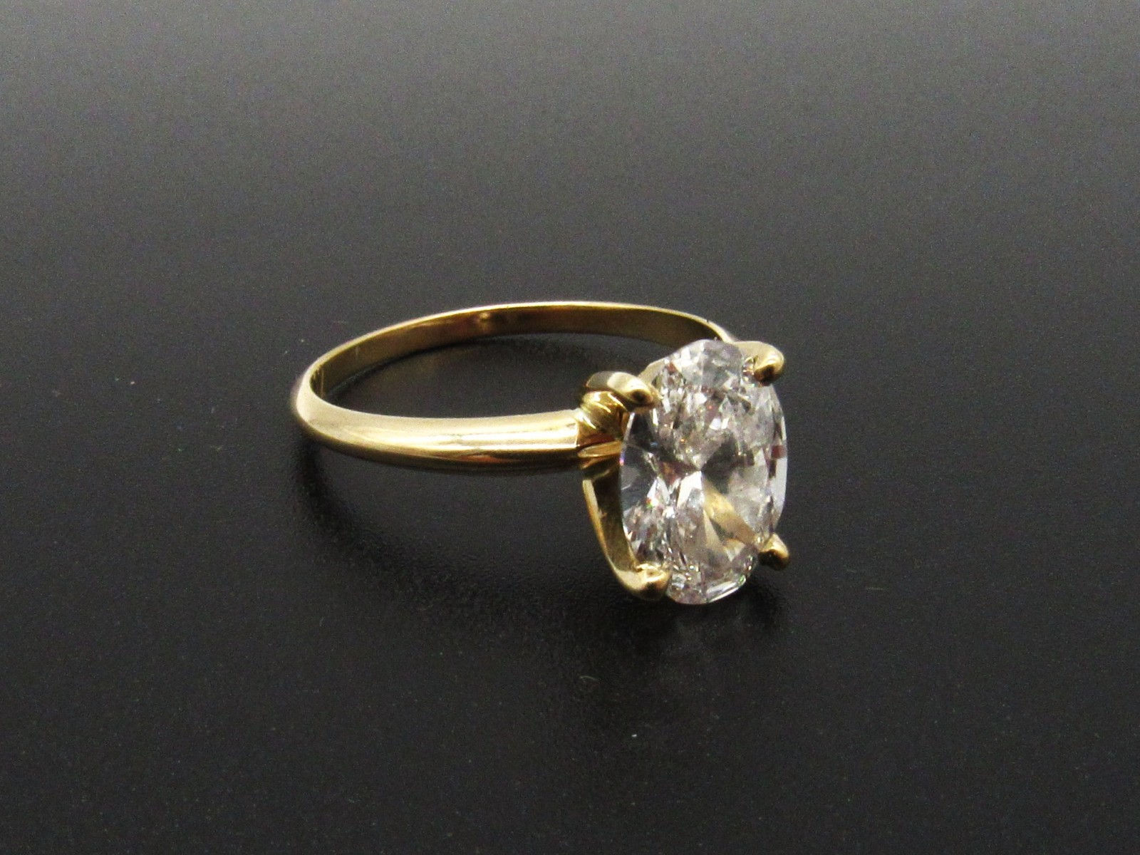 14K Yellow Gold Oval Lab Grown Diamond Solitaire Ring 2.11ct E VS2 IGI Size 9