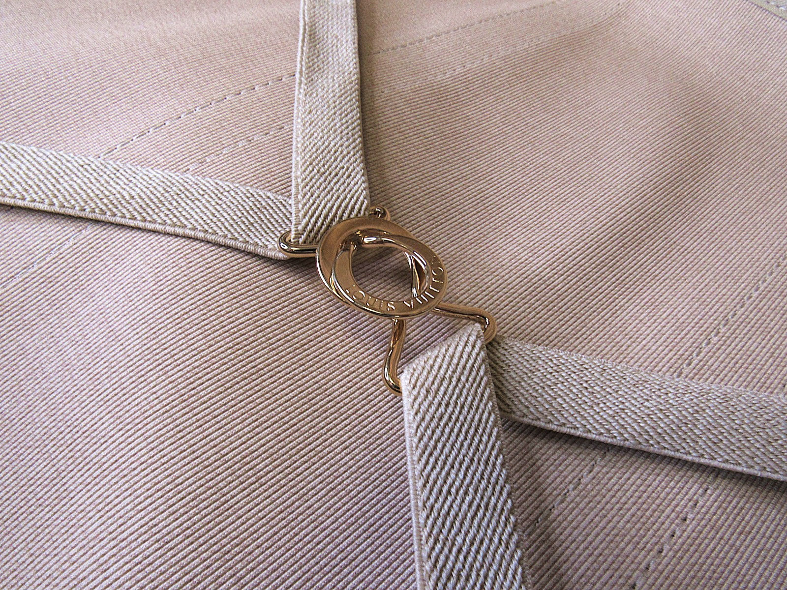 Authentic Vintage Louis Vuitton Monogram Sirius 55 Travel Suit Handbag Luggage