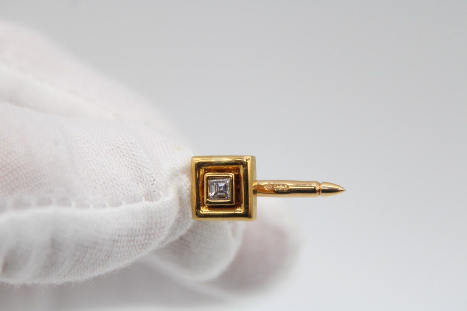 CHAUMET Paris Vintage 18k Gold Diamond Cufflinks & Studs Dress Set 23.9g  Studs