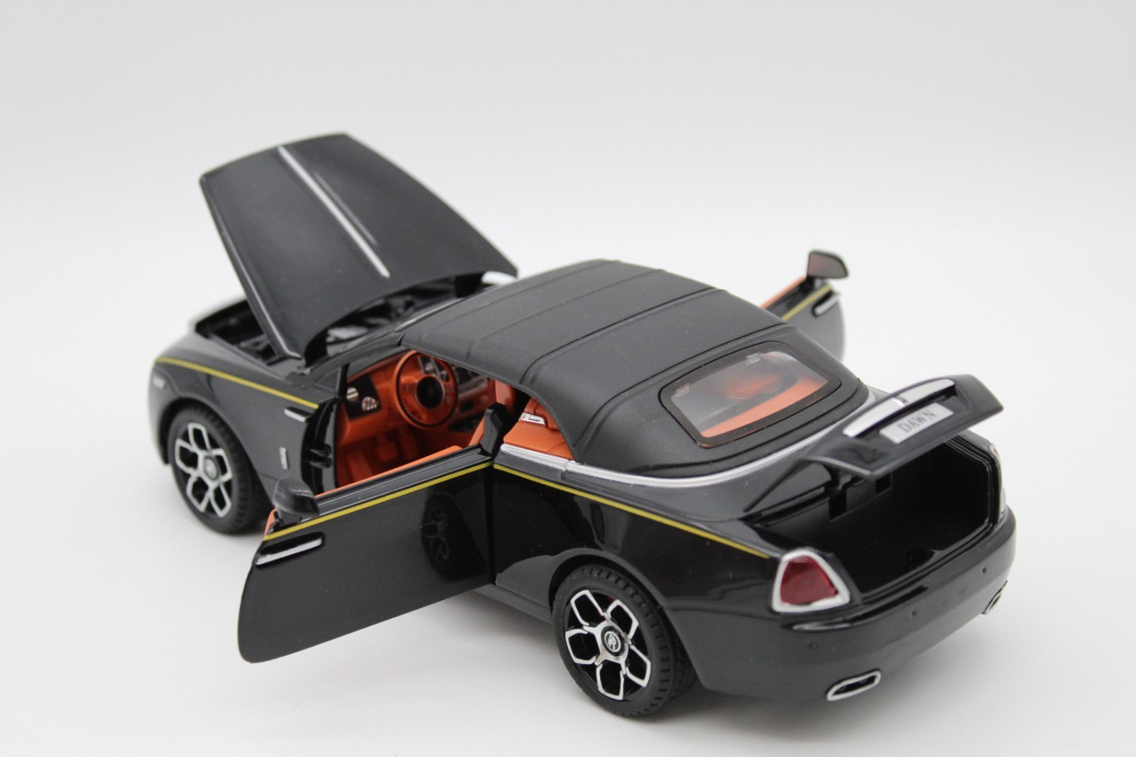 Rolls-Royce Dawn Convertible Diecast Model Car 1:24 Black NEWAO Detailed