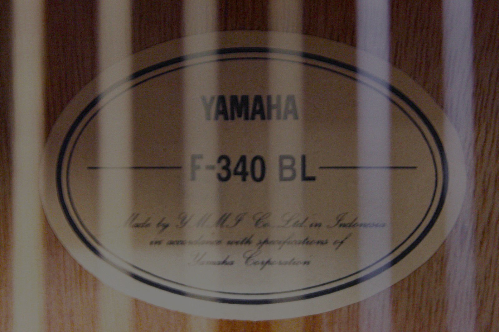 Yamaha F-340 BL Acoustic Guitar Black Full Size Great Condition