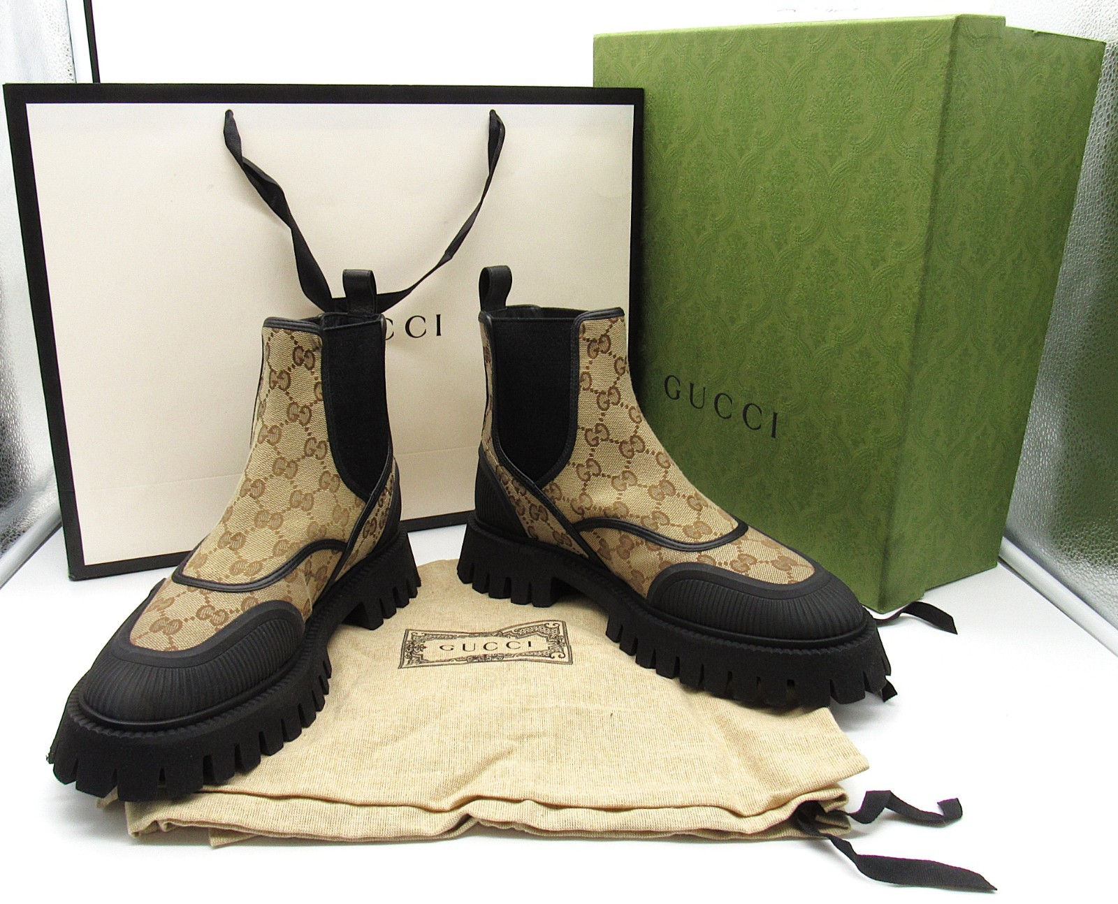 Gucci Men's GG Supreme Chelsea Boots 751711 FABSQ 9751 Beige/Ebony Size 40