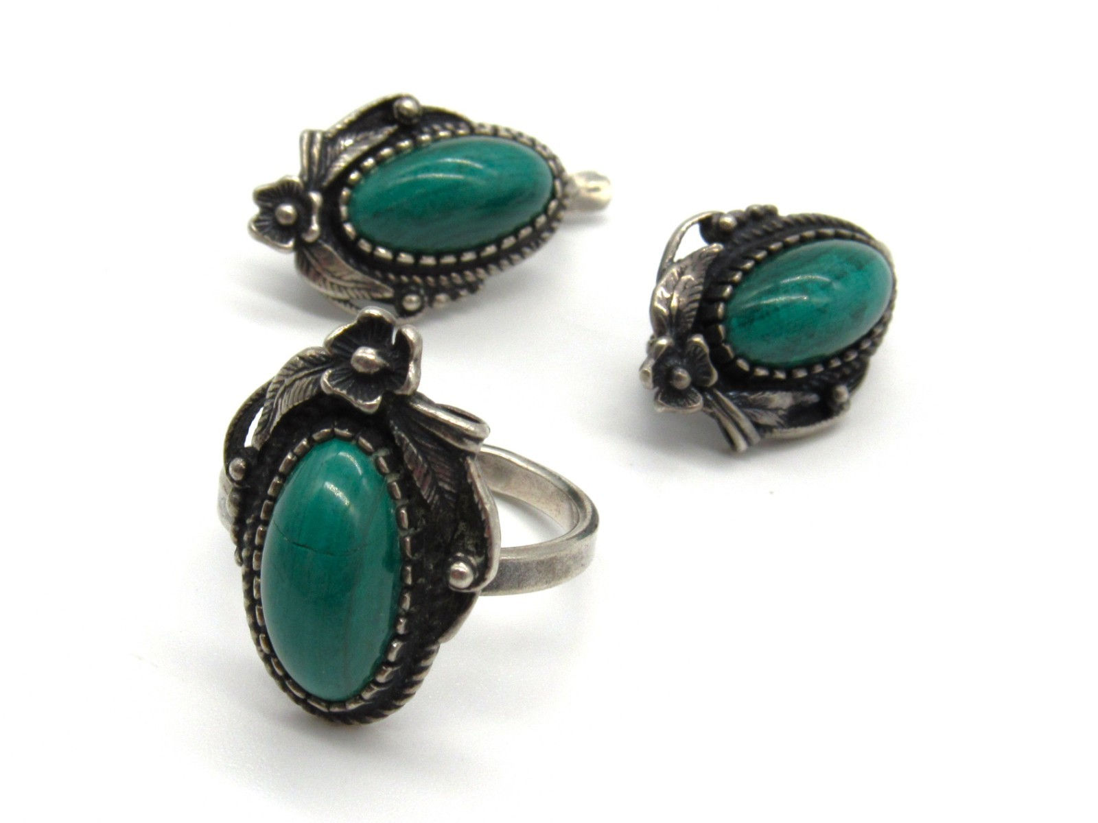 Vintage 6MB 925 Sterling Silver Turquoise Cabochon Ring & Clip Earrings Set