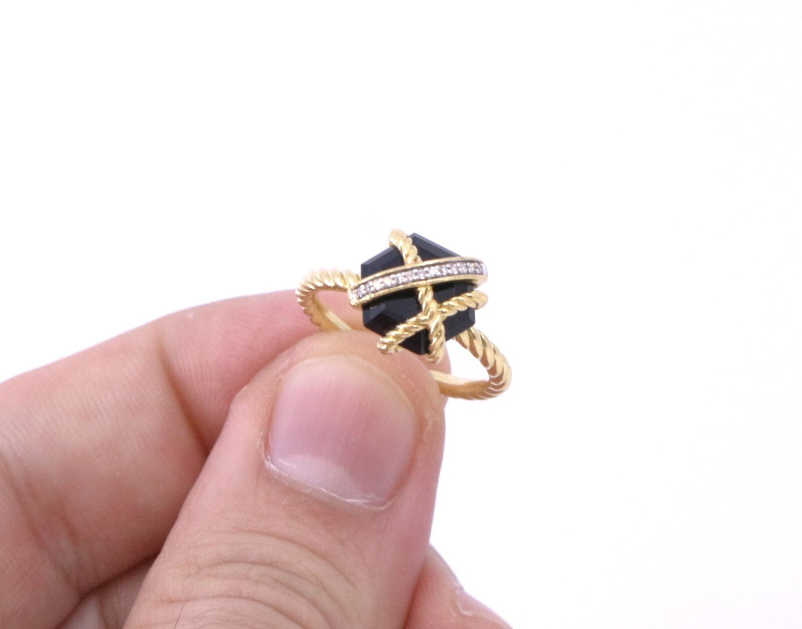 David Yurman 18k Gold Cable Wrap Onyx & Diamonds Ring  Size 7.75