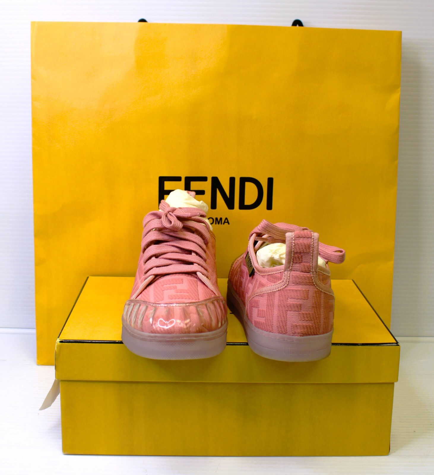 Fendi Low Top Sneaker Tess Canvas Pink FF Rosa 38/7.5 Size
