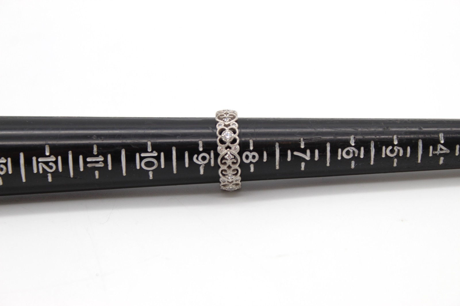 Tacori CZ925 Sterling Silver Cubic Zirconia Eternity Band Ring Size 8.5