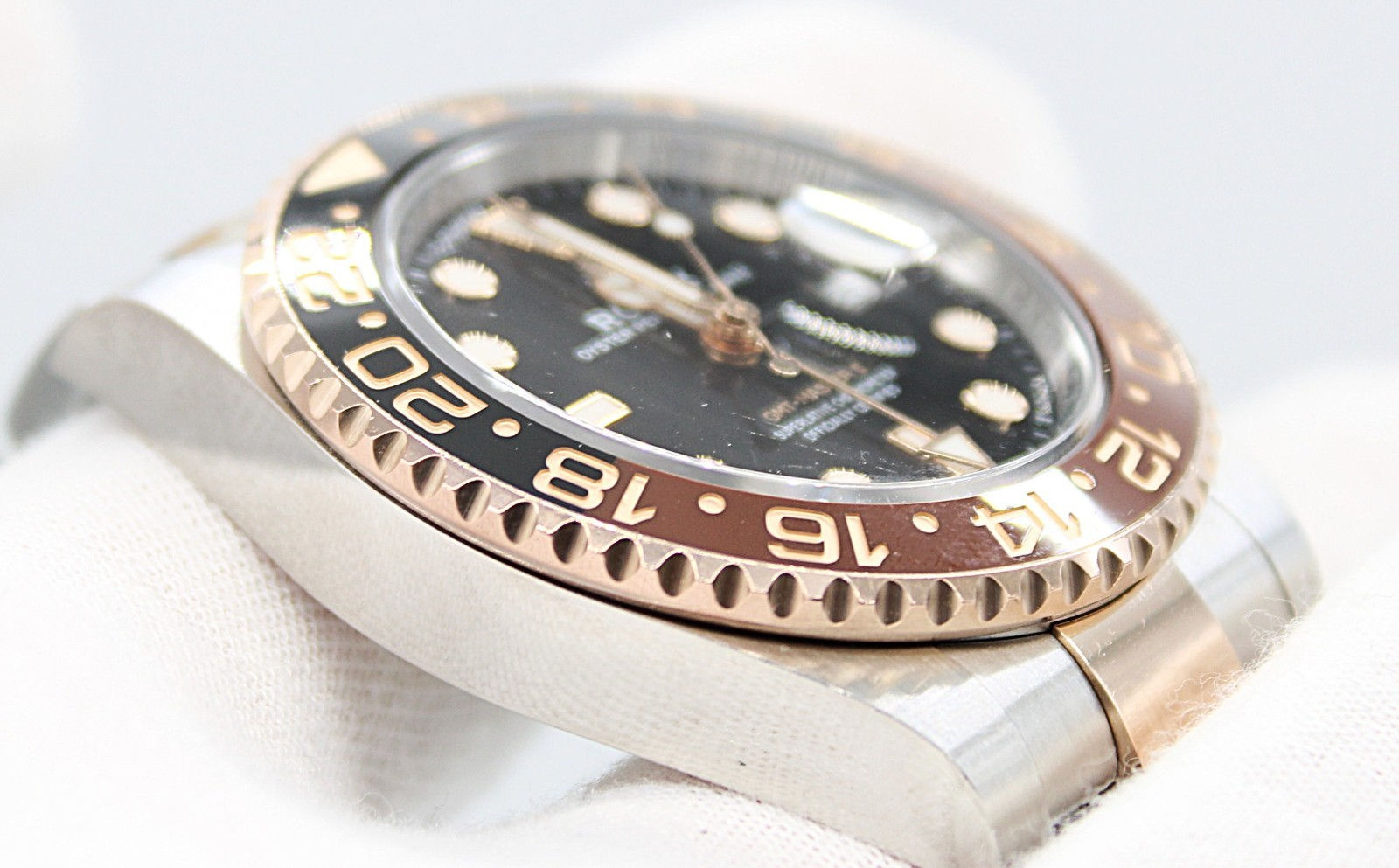 Rolex GMT-Master II 126711CHNR Root Beer 40mm Oystersteel Everose 2021 Box & Pap