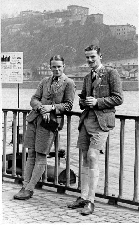Jock Lewes - Co-founder of the SAS