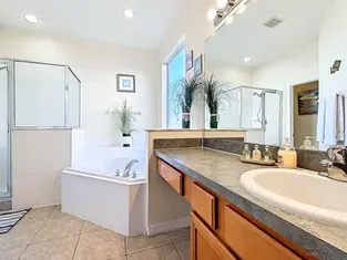 Ensuite Bathroom at Leila's Sunrise, Emerald Island Resort very near to Disney World Florida