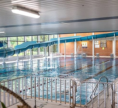 Piscine de Fleurus.jpg