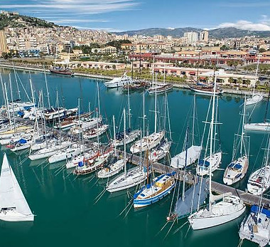Marina di Cala del Sole.jpg