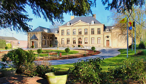 chateau-de-la-Paix-avant-restauration-910x530.jpg