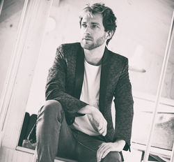 Mads MathiasPhoto_Zapolskadesign_024_edited