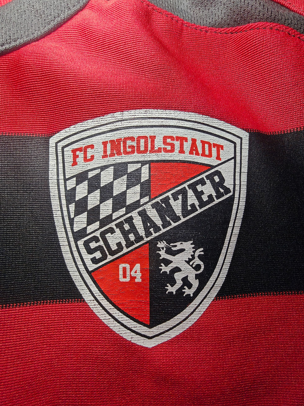 Thumbnail: 2007-08 FC Ingolstadt Heimtrikot Schröder S