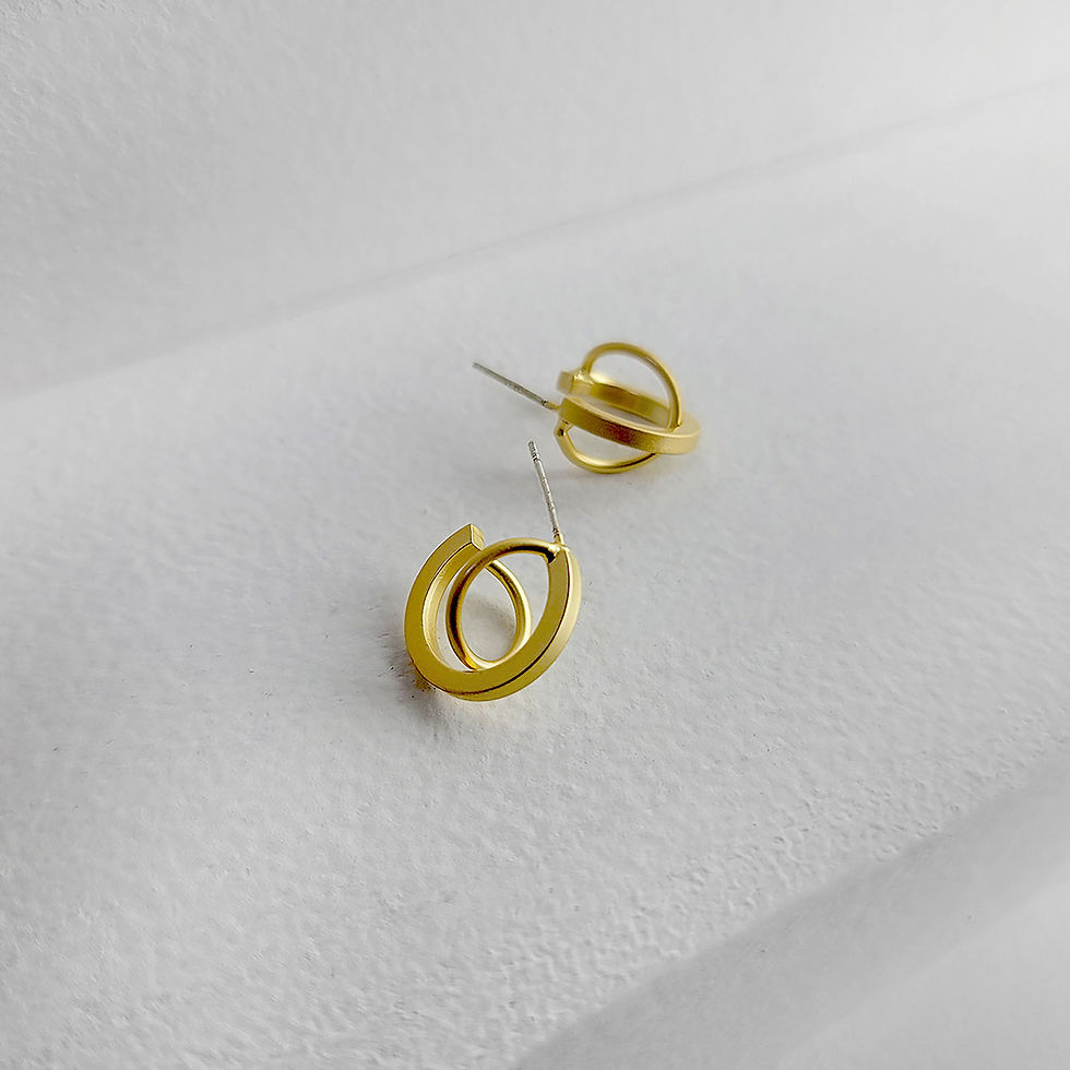 Thumbnail: Deli Matt Gold Hoops