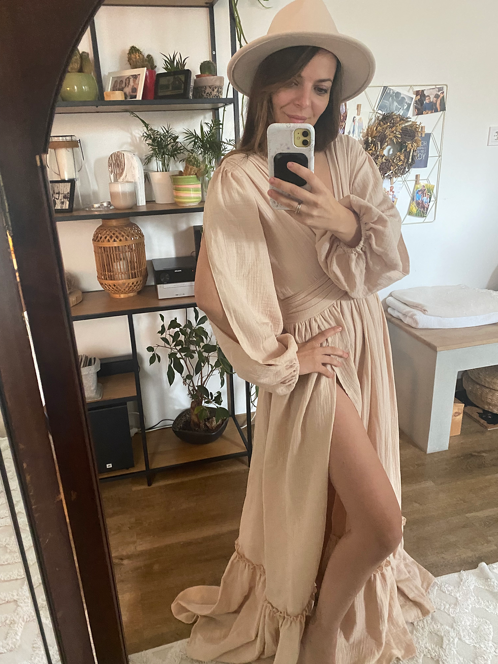 Thumbnail: Phédra Flutter maternity dress Maternity gown baby shower