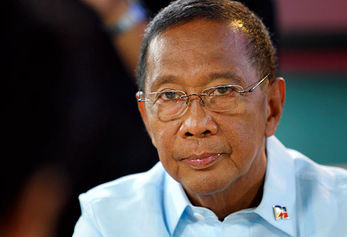 “Away-away sila, kampanya na lang ako!’—Binay