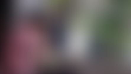 Digong, umiyak sa harap ng puntod ng mga magulang