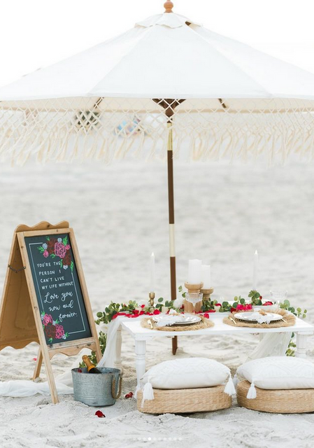 things to do in Sarasota, couple ideas for date night, boho beach proposal ideas, beach picnic setup near me for proposal.