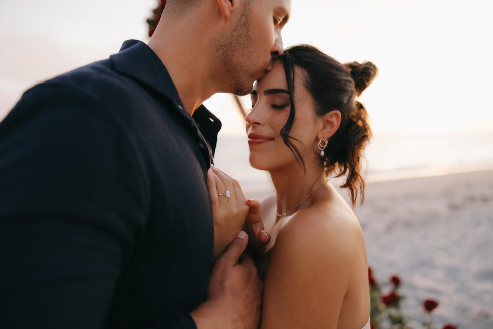 siesta key proposal engagement packages and ideas on the beach. things to do. 