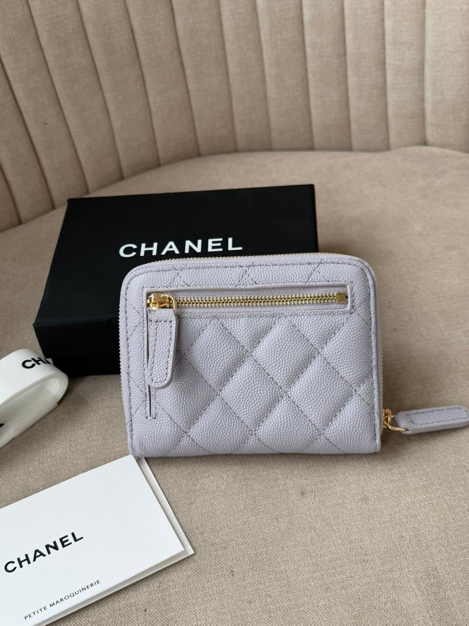 Thumbnail: Chanel Round Zipper Short Caviar Leather
