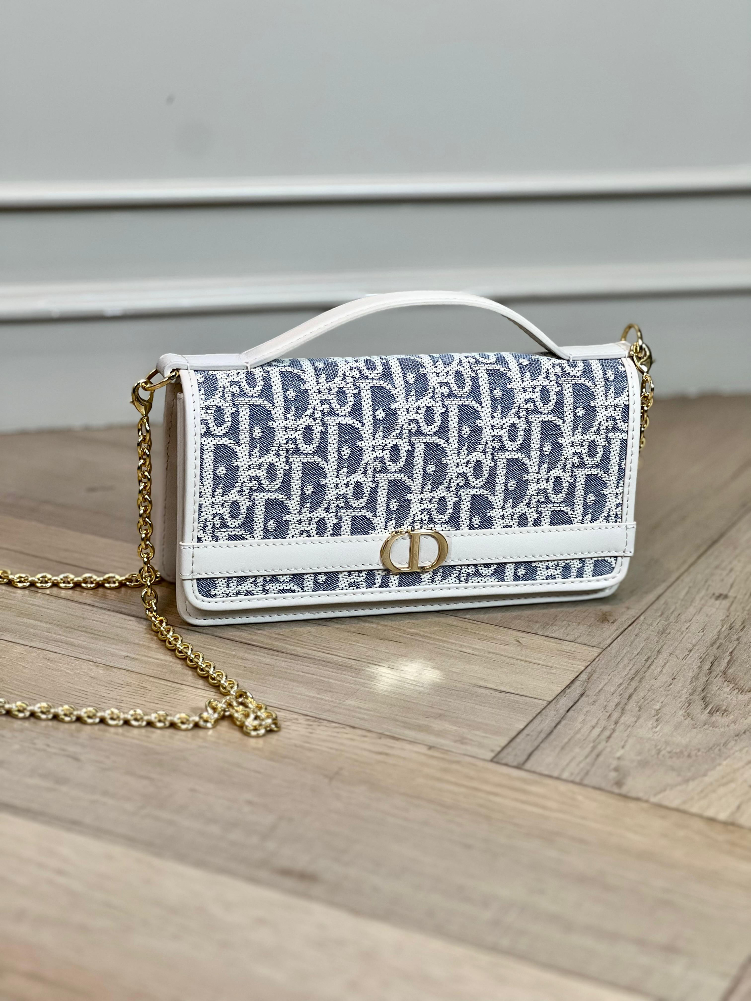 Dior 30 Montaigne Cigale Woc