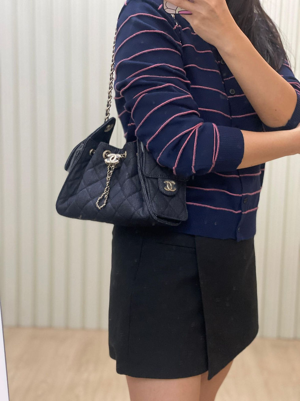 Thumbnail: Chanel 25 Mini Drawsting Denim