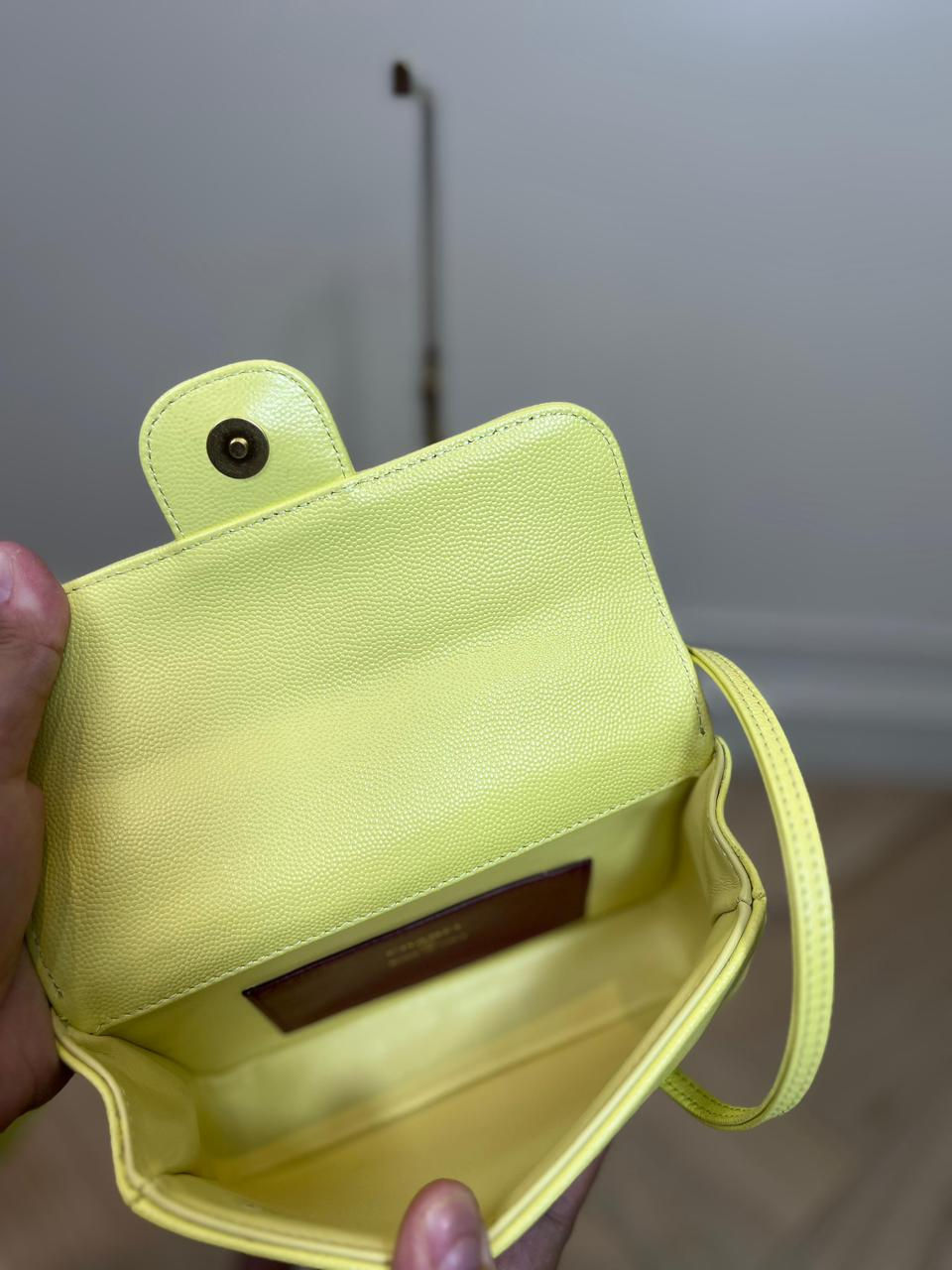 Thumbnail: Chanel COCO Pretty Mini Cavuar