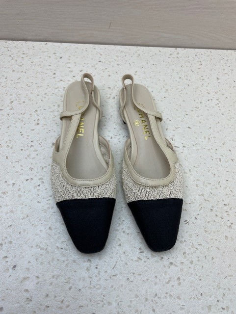 Thumbnail: Chanel slingback tweed -  Beige Black