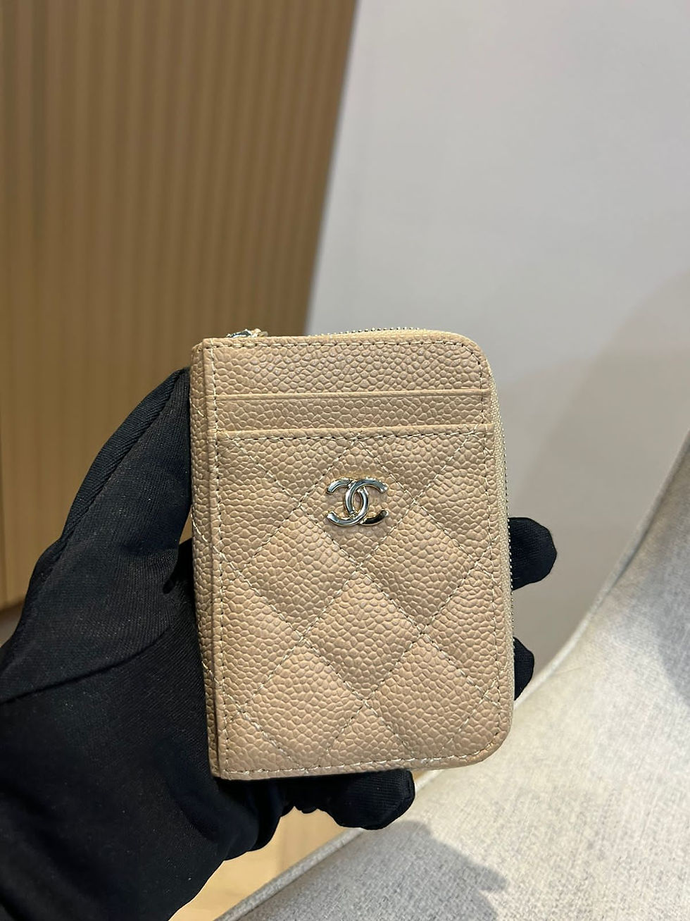 Thumbnail: Chanel Round Zipp Card Caviar