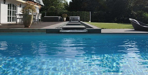 skimmer-system-swimming-pool.jpg