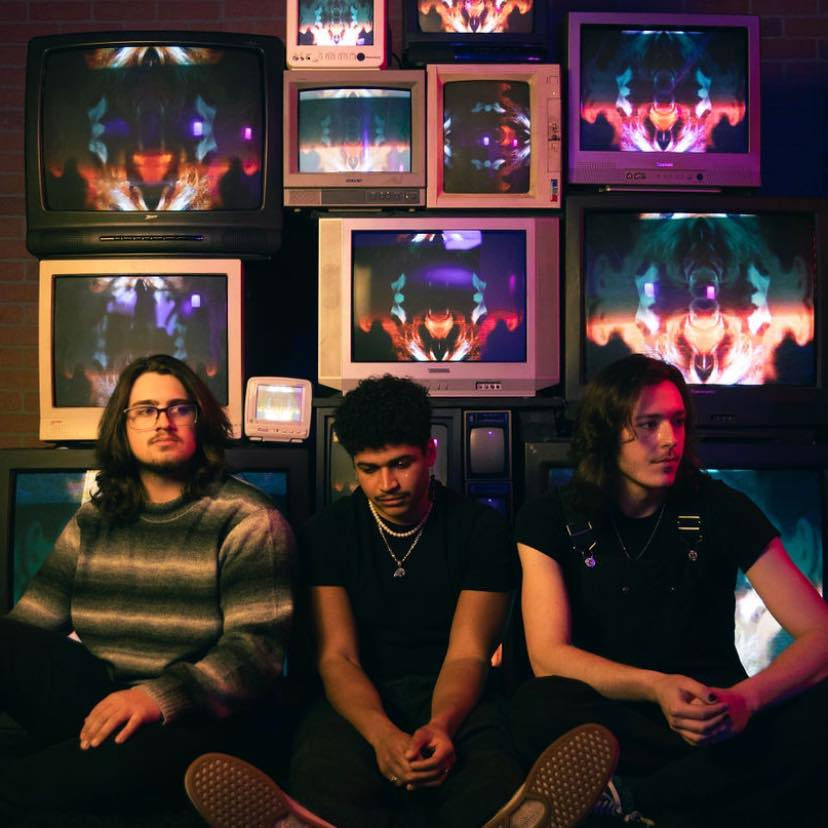 Breathe In Stereo, NEIL, Cat Couch