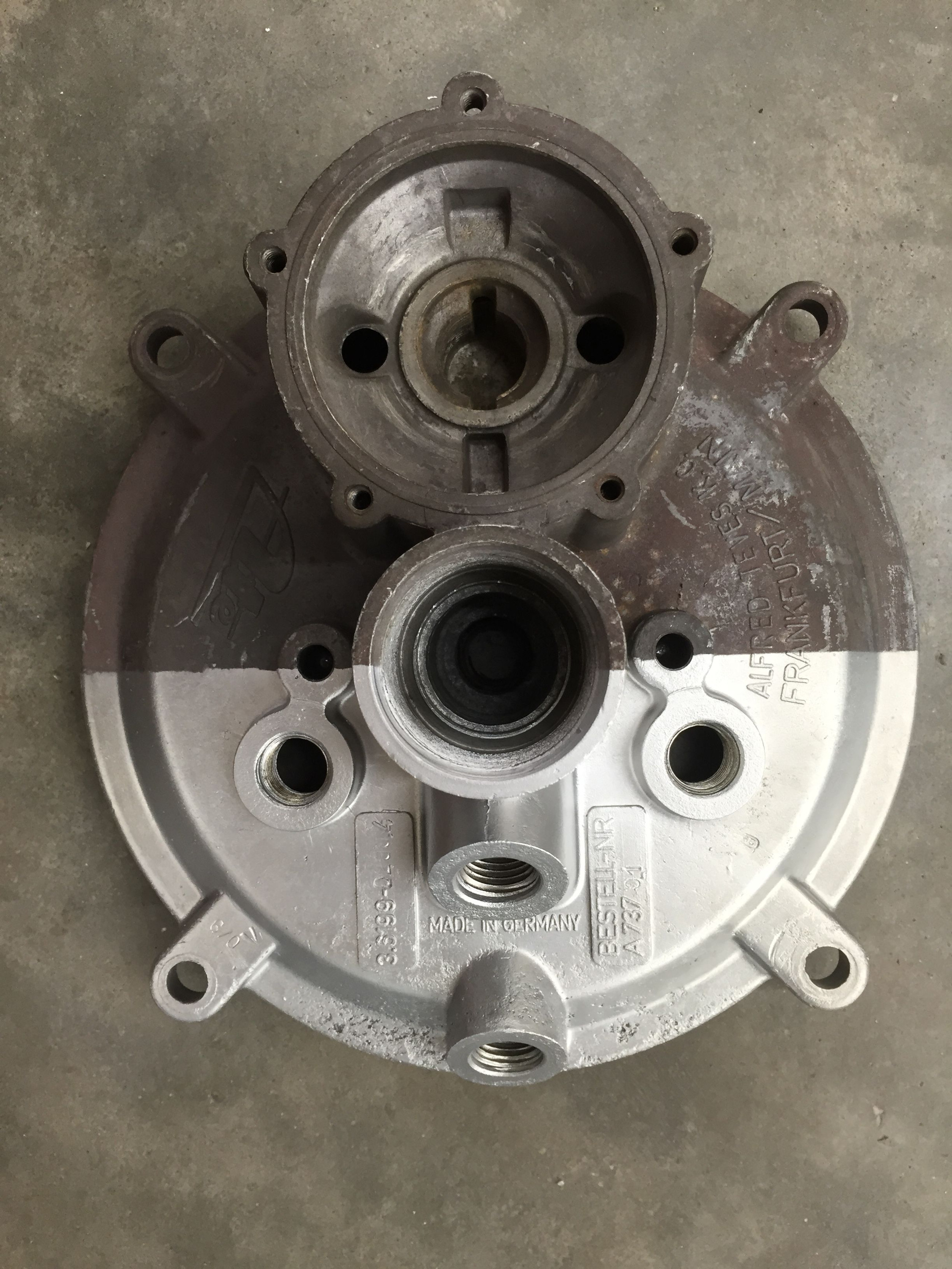 Vapour Blasting The Carburetor Guy