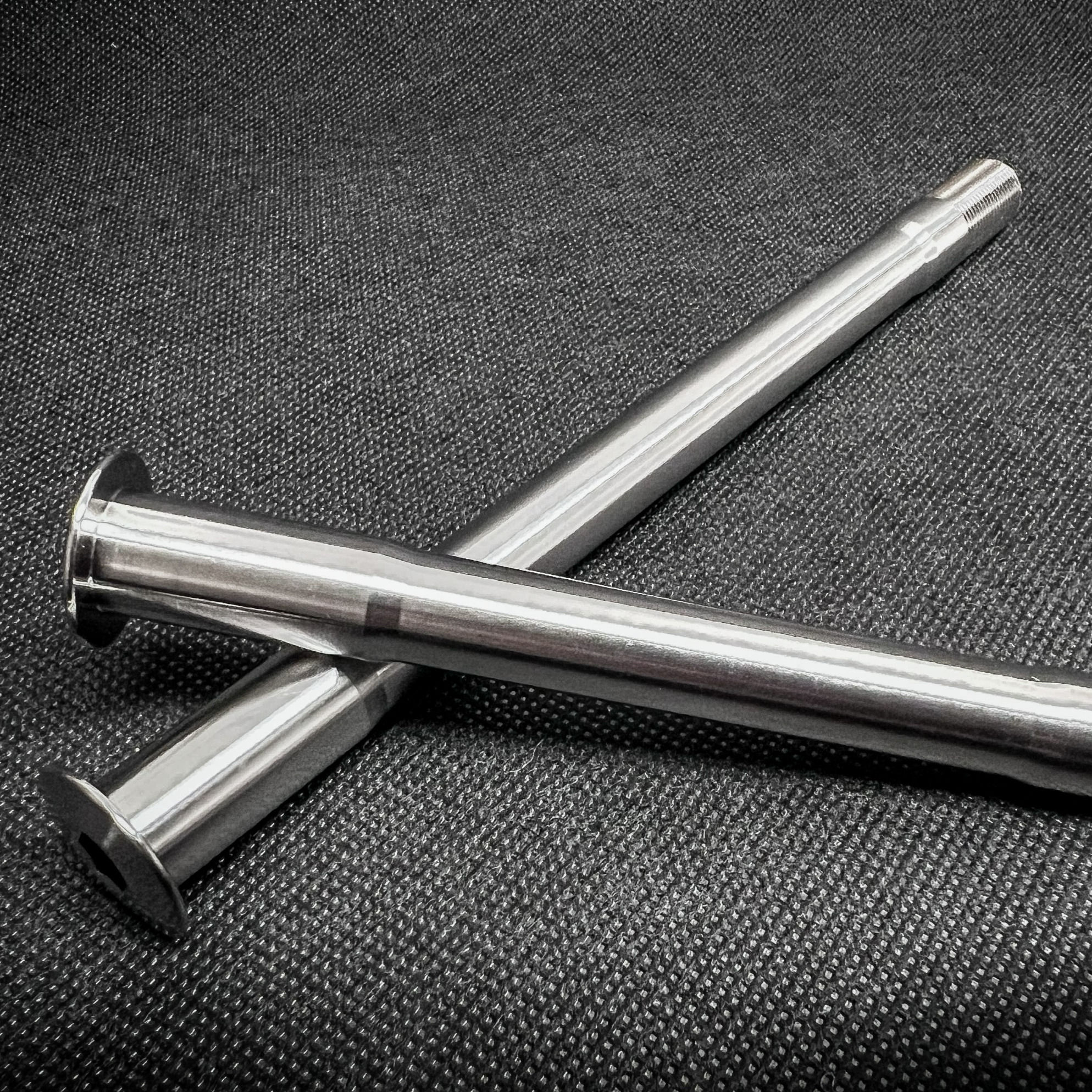 Fernweh Titan Steckachse M12x120x1.5